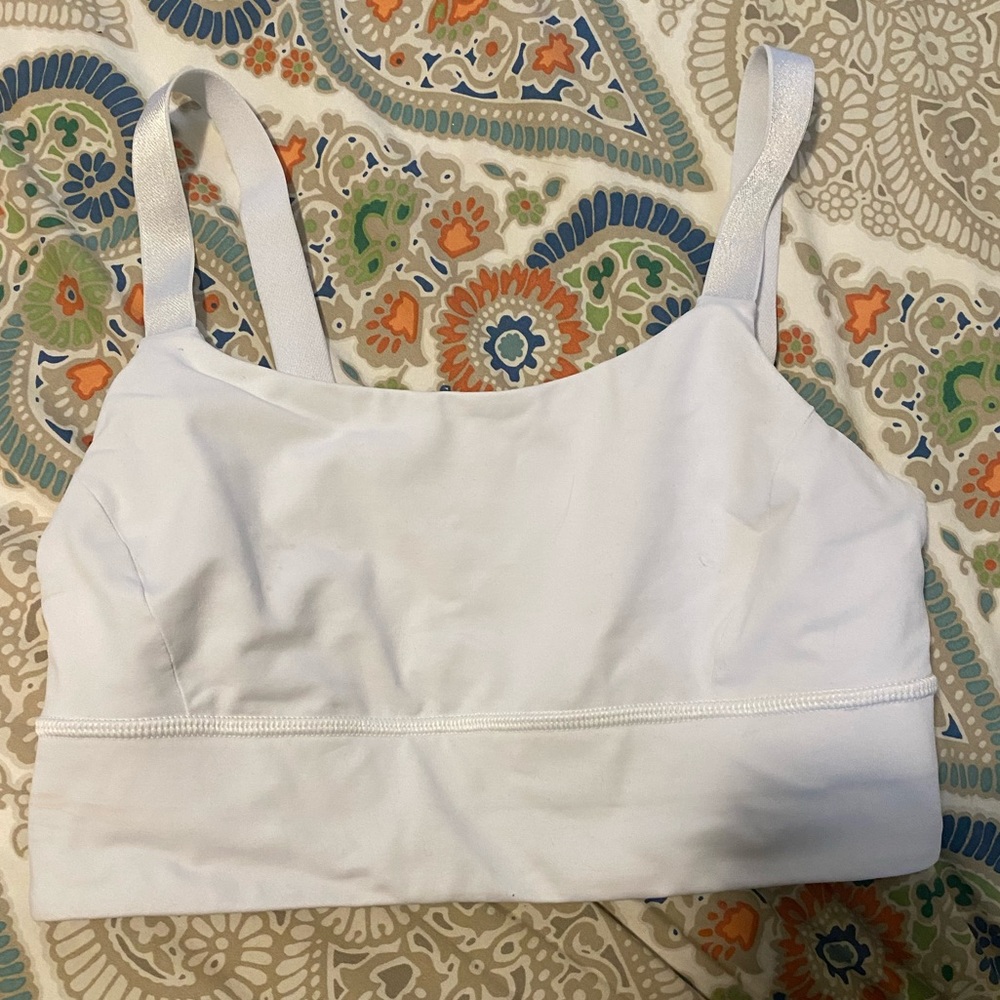 Lululemon adjustable Sports Bra! — LIKE NEW